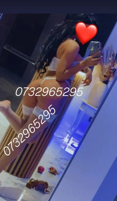 Doar cateva zile excorta de lux