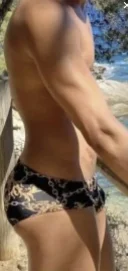 Eric tabar discret dotat in orasul tau - imagine 3