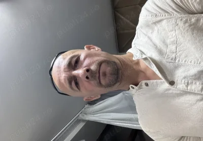 Domn serios caut doamna