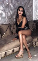 Bruneta noua la tine in oras - imagine 1