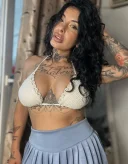 New party girl in town poze 100 reale - imagine 4