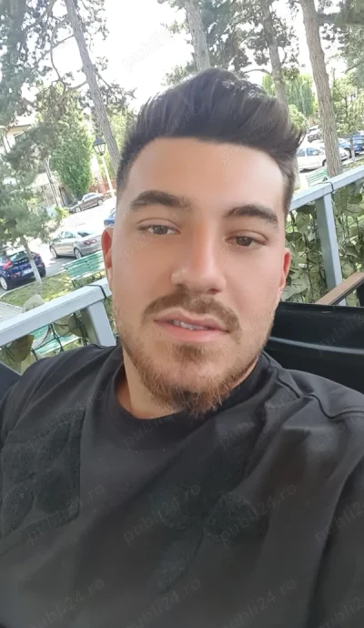 Disponibil pentru distractie