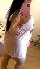 O bruneta cu forme astazi am ajuns la tine in oras - imagine 2