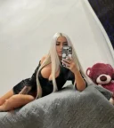 Blondina v i p siliconata sexy confirmare pe wapp ofer si masaj erotic sau de relaxare - imagine 2