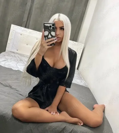Blondina v i p siliconata sexy confirmare pe wapp ofer si masaj erotic sau de relaxare