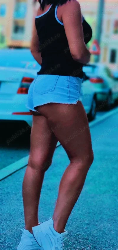 Buna sunt deea si abia astept sa ne cunoastem