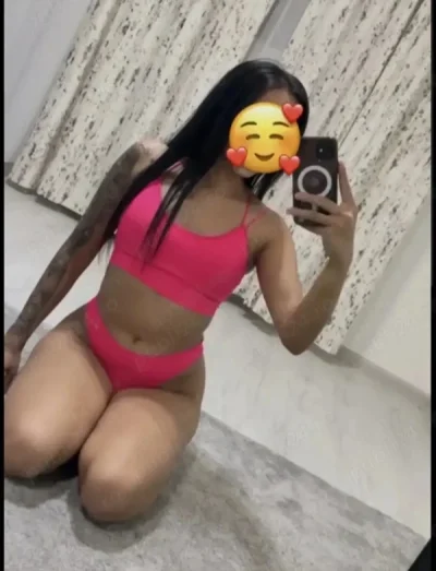 Buna fac doar deplasari la tine sau la hotel