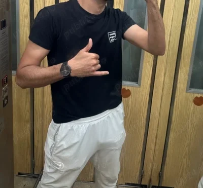 Hot top xxl boy escort