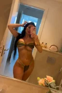 High vlass bruneta seducatoare si focoasa high class poze reale 100 - imagine 2