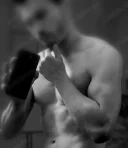 Sunt aici doar pentru tine - imagine 2