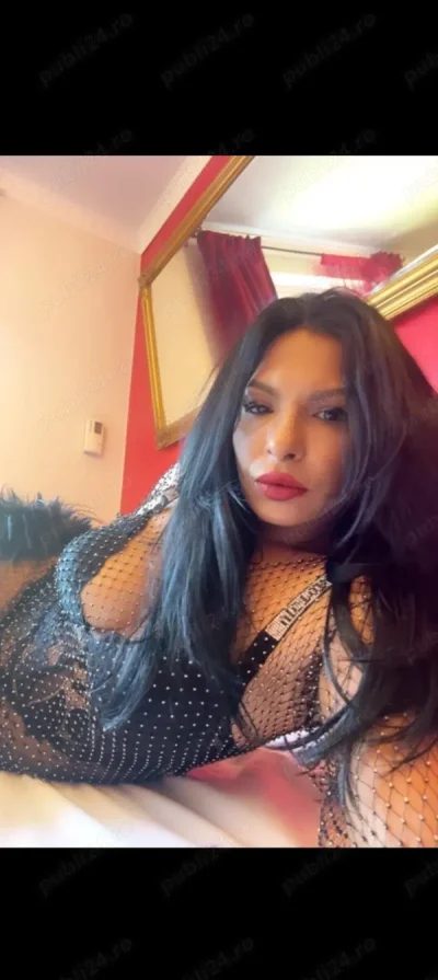 Yulia poze reale noua in orașul tău