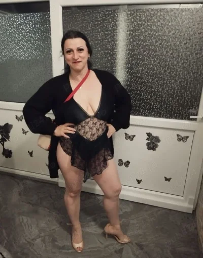 Noua aici azi am venit