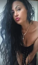 Noua in orasi cu sau fara cum doresti imi place saruturi atingeri peste tot fara graba - imagine 1