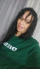 Bruneta sexi nouă an orașul tău - imagine 2