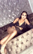 Bruneta noua la tine in oras - imagine 2