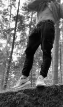 Tip Discret in cautare de aventura - imagine 1