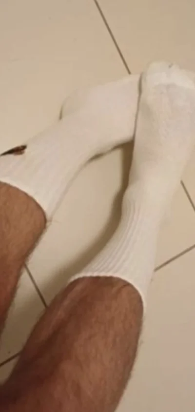 Tip dominator ,discret si serios!