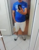 Bărbat maseur ofer masaj - imagine 3