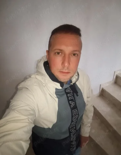 Caut parteneră Iesiri si distractie