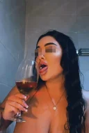 Hei!hai la o relaxare cu o focoasa domnișoară buruneta plina de pasiune singură în locație - imagine 1