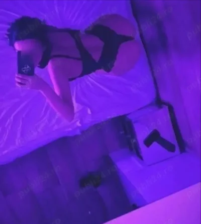 Aici doar pentru tine