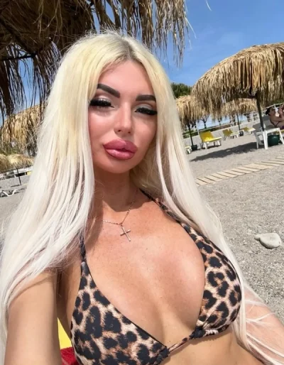 Jennifer ts prima data in orasul tau!