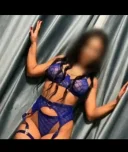 Fac si deplasari!Bruneta siliconata,piercing intim!Party girl! - imagine 3