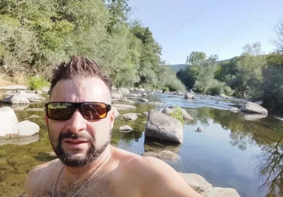 Salut caut noi cunoștințe și emoții noi Maximus(38ani)