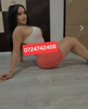 Bruneta Noua în oras - imagine 3