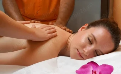 Barbat ofer masaj de relaxare senzual erotic cuplurilor sau doamnelor si domnilor singuri.
