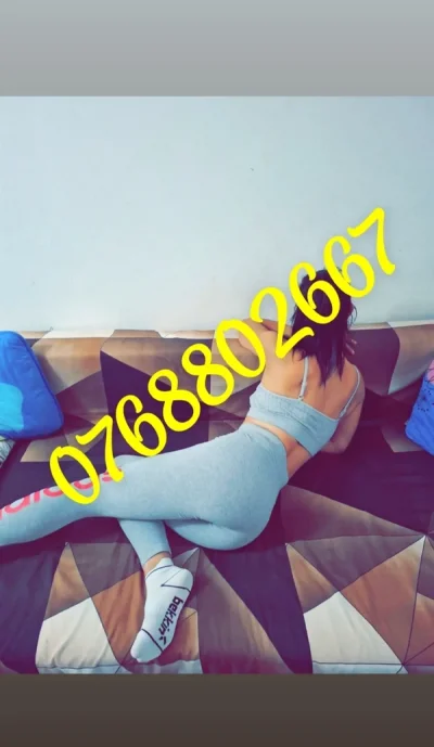 Larisa am 25 de ani te astept cu nerabdare