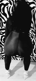 Tania Bruneta La mine sau la tine, nu vei regreta - imagine 3