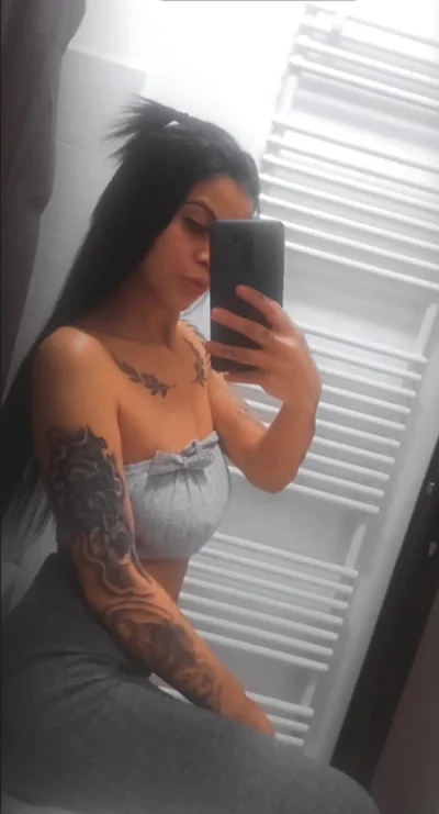 Andra.Noua la tine in oras