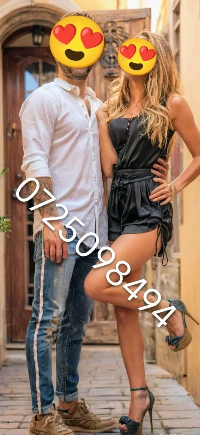 Cuplu matur, elegant,rafinat