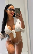 Intalneste farmecul unei femei care stie sa fie si vis si tentatie ! Nouaa - imagine 2