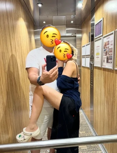 A unique couple un cuplu unic ( Vei pierde multe dacă nu vii )