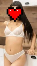 Brunetă sexy - imagine 3