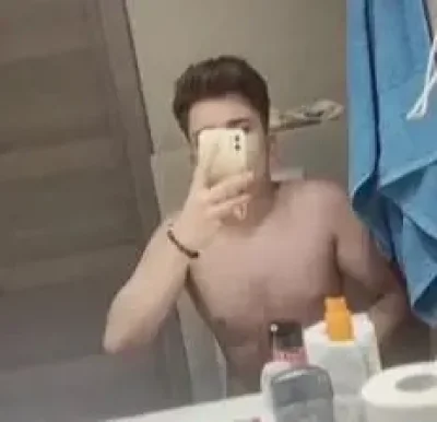 Barbat nou in cautare de o aventura