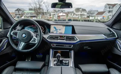 Domnișoară studentă? Ofer ajutor și siguranță, fără complicații.