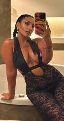 Ofer show web videoclipuri Dominări sexting poze te aștept pe WhatsApp - imagine 2