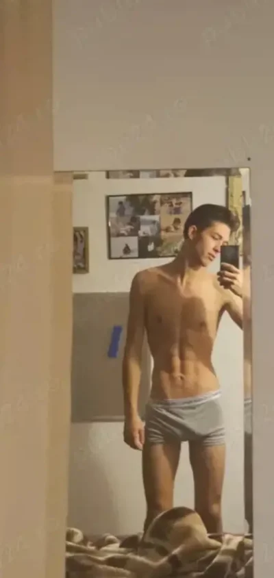 Tănăt doat și discret