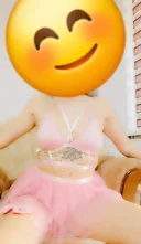 Bună, mă numesc Denisa - imagine 4