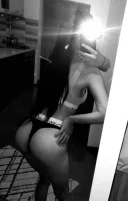 Izza Full Service Summerland - imagine 3