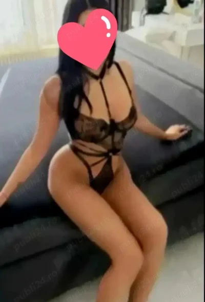 Suntem 2 fete disponibile pentru voi!