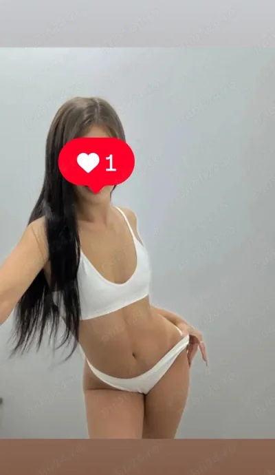 Amalia ,nouă în oraș la tine !!