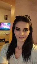 Nouă în oraș tău azi am ajuns Doamna Matură . - imagine 1