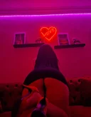 La tine sau la hotel - imagine 2