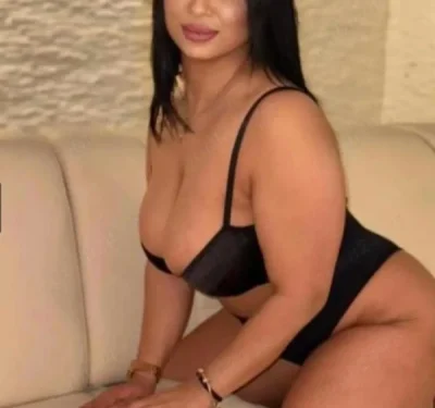 Hey ma gasesti la intim