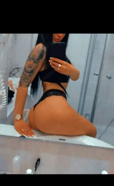 Buna ma numesc Evelina ! sunt noua in orasul tau nu ezita sa ma suni pupici