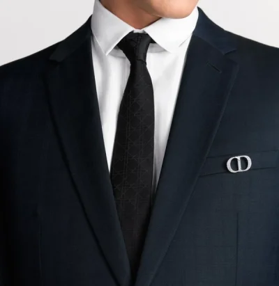 Domn discret pentru doamne